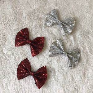Girl’s Holiday Hair Bows